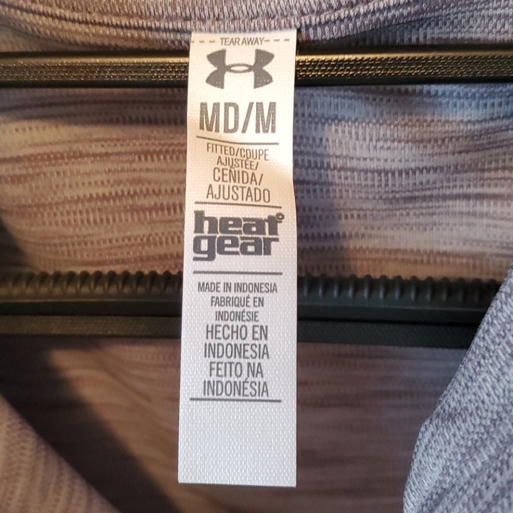 EUC 3/4 zip Under Armour lounge shirt medium gray - Picture 4 of 8